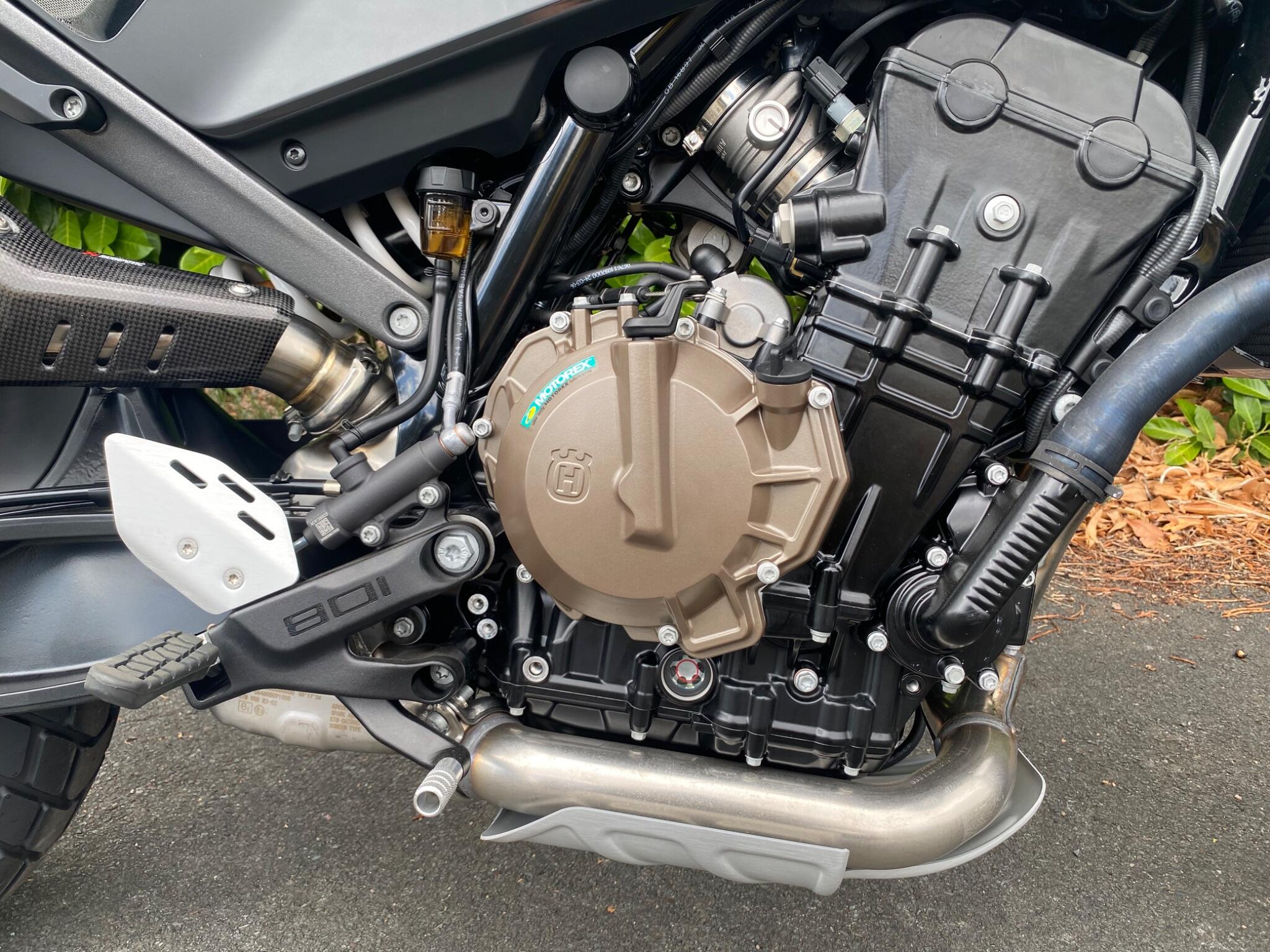 Husqvarna Svartpilen 801